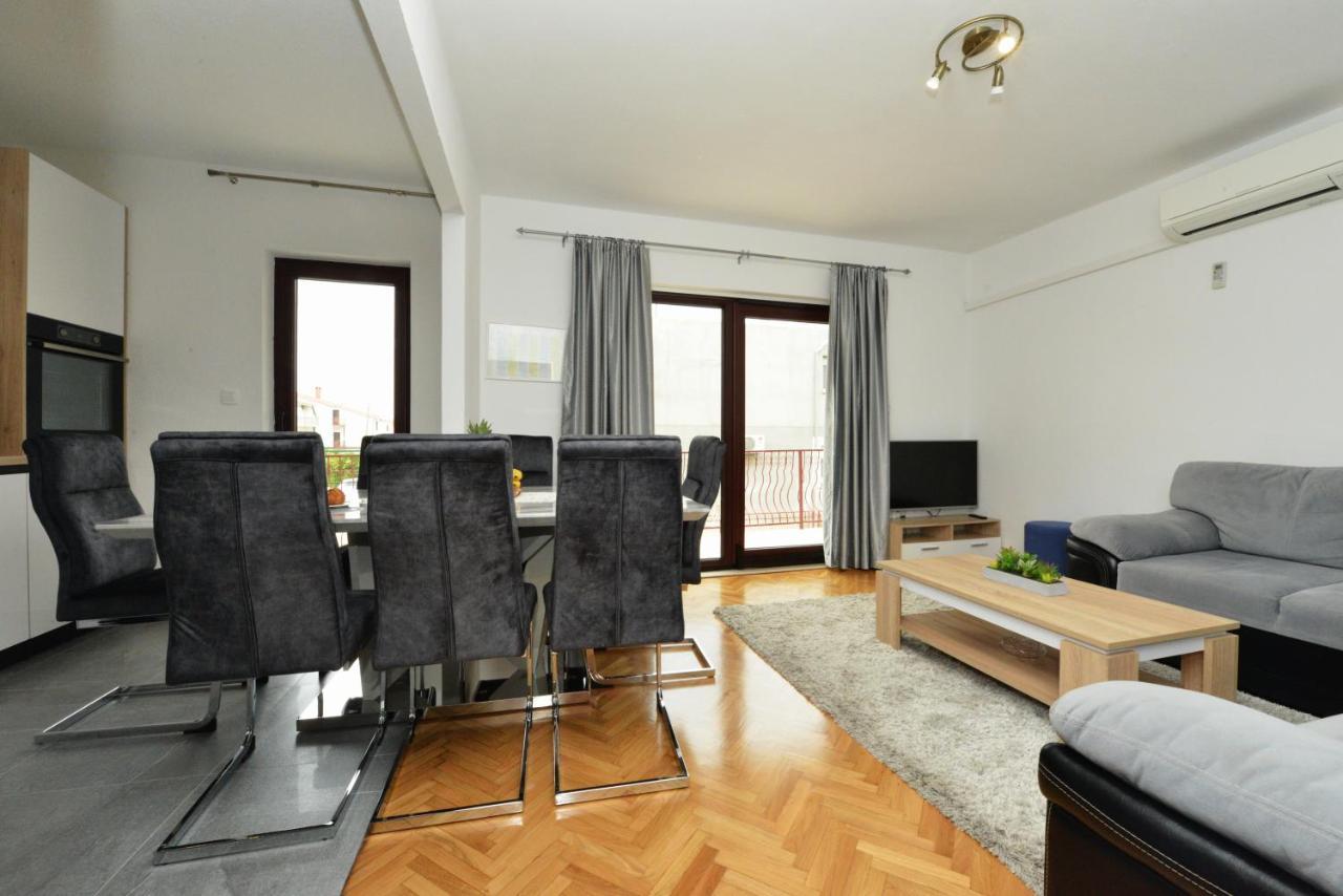 Apartmani Ivan Kaštela Εξωτερικό φωτογραφία