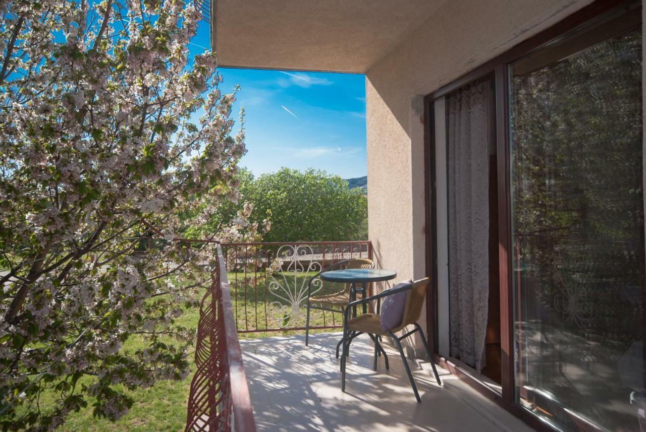 Apartmani Ivan Kaštela Εξωτερικό φωτογραφία